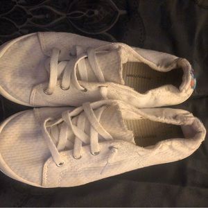 Size 6 white sneakers
